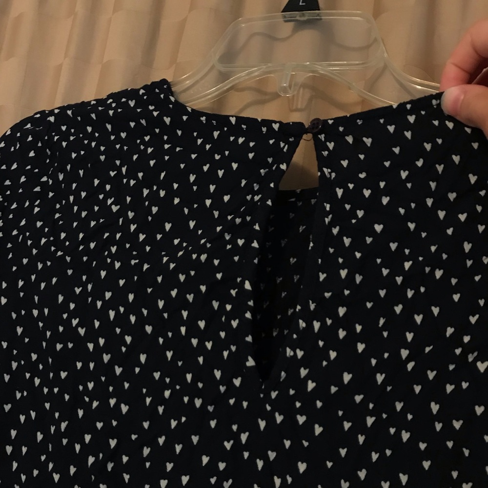 Cute Ruffle Heart Pattern Blouse - Picture 2 of 3